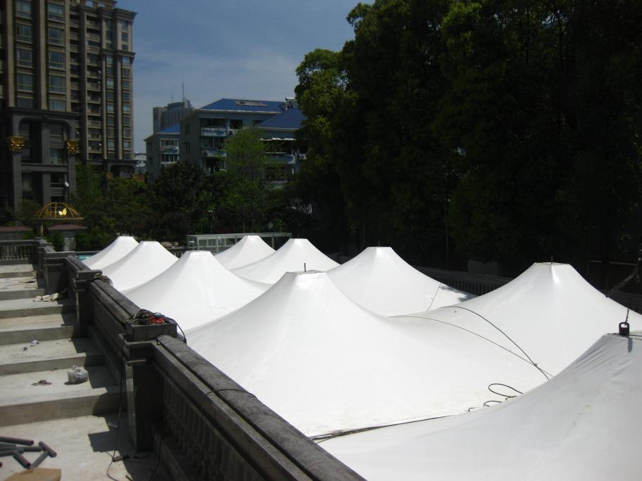 电动遮阳棚和伸缩雨棚-2